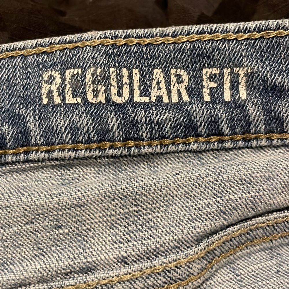 Men’s Wrangler blue jeans Regular fit Size 33x32 good condition with some wear - Picture 6 of 10